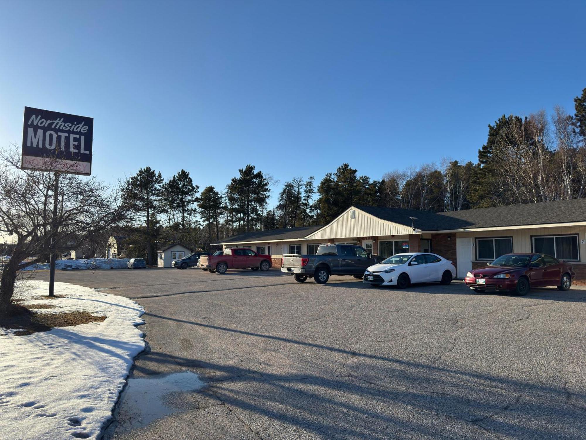 Northside Motel Vermilion Bay Esterno foto
